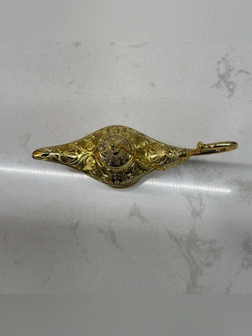 Shiny Metal Gold Tone Lamp Genie Lamp Small Size Trinket Aladdin